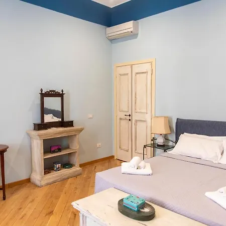 Rione Monti 2 Bedrooms 2 Bathrooms Rom