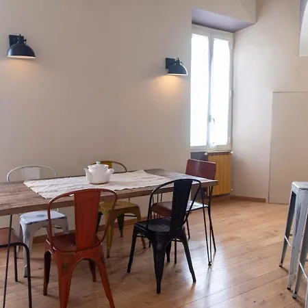 Apartament Rione Monti 2 Bedrooms 2 Bathrooms Rzym