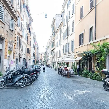 Apartament Rione Monti 2 Bedrooms 2 Bathrooms *