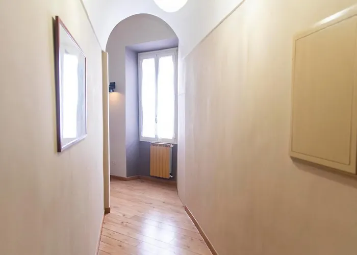 Rione Monti 2 Bedrooms 2 Bathrooms Apartman *